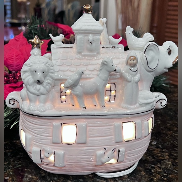 Vintage Noah's Ark Ceramic Ivory Bisque Accent Light - Picture 12 of 12